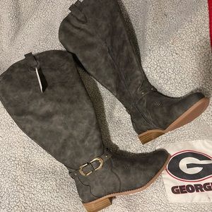 🍁NWT🍁Wide Calf Boots🍁